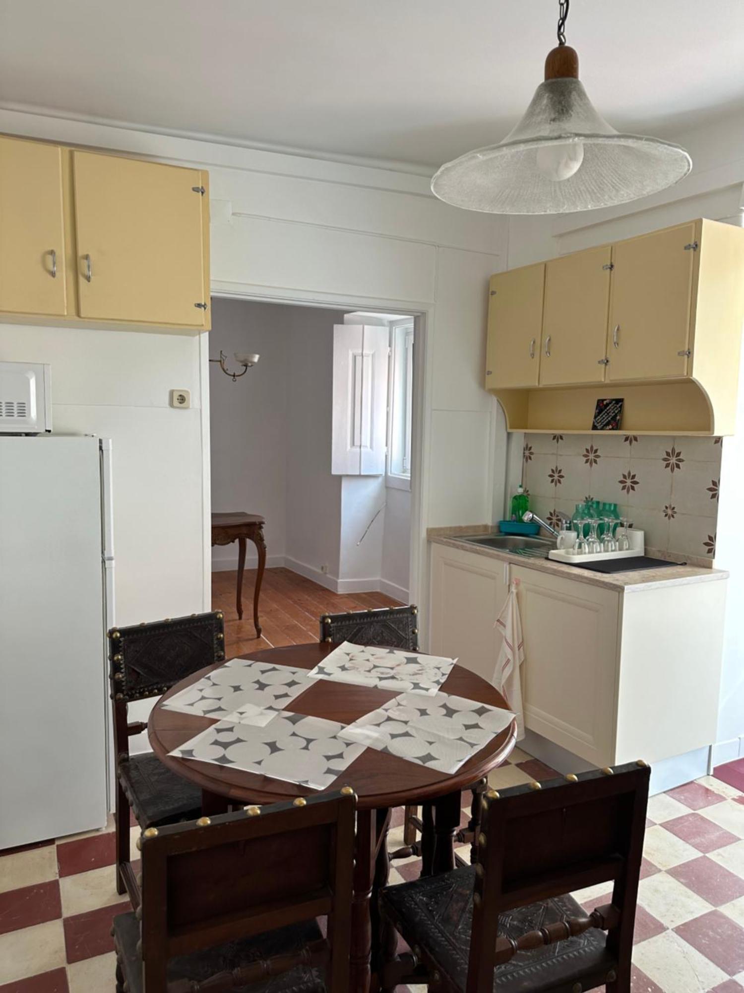 Lisboa Principe Real Home - Casa De Hospedes Luaran gambar