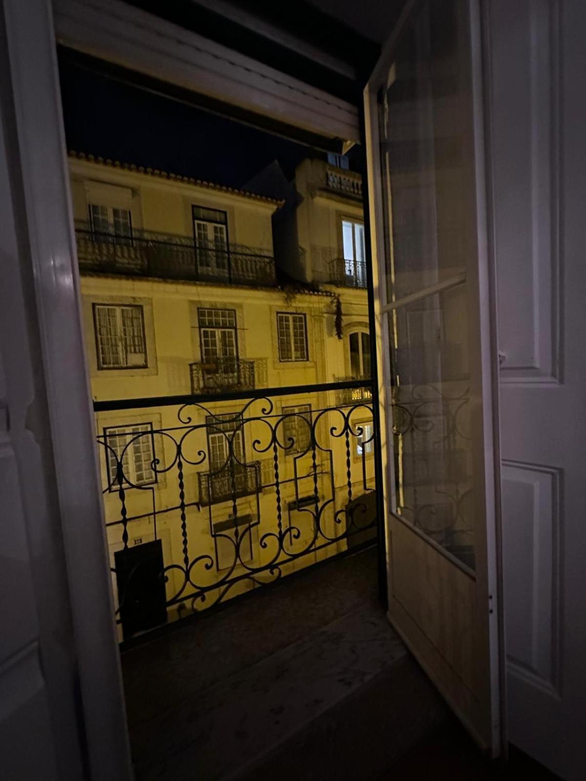 Lisboa Principe Real Home - Casa De Hospedes Luaran gambar
