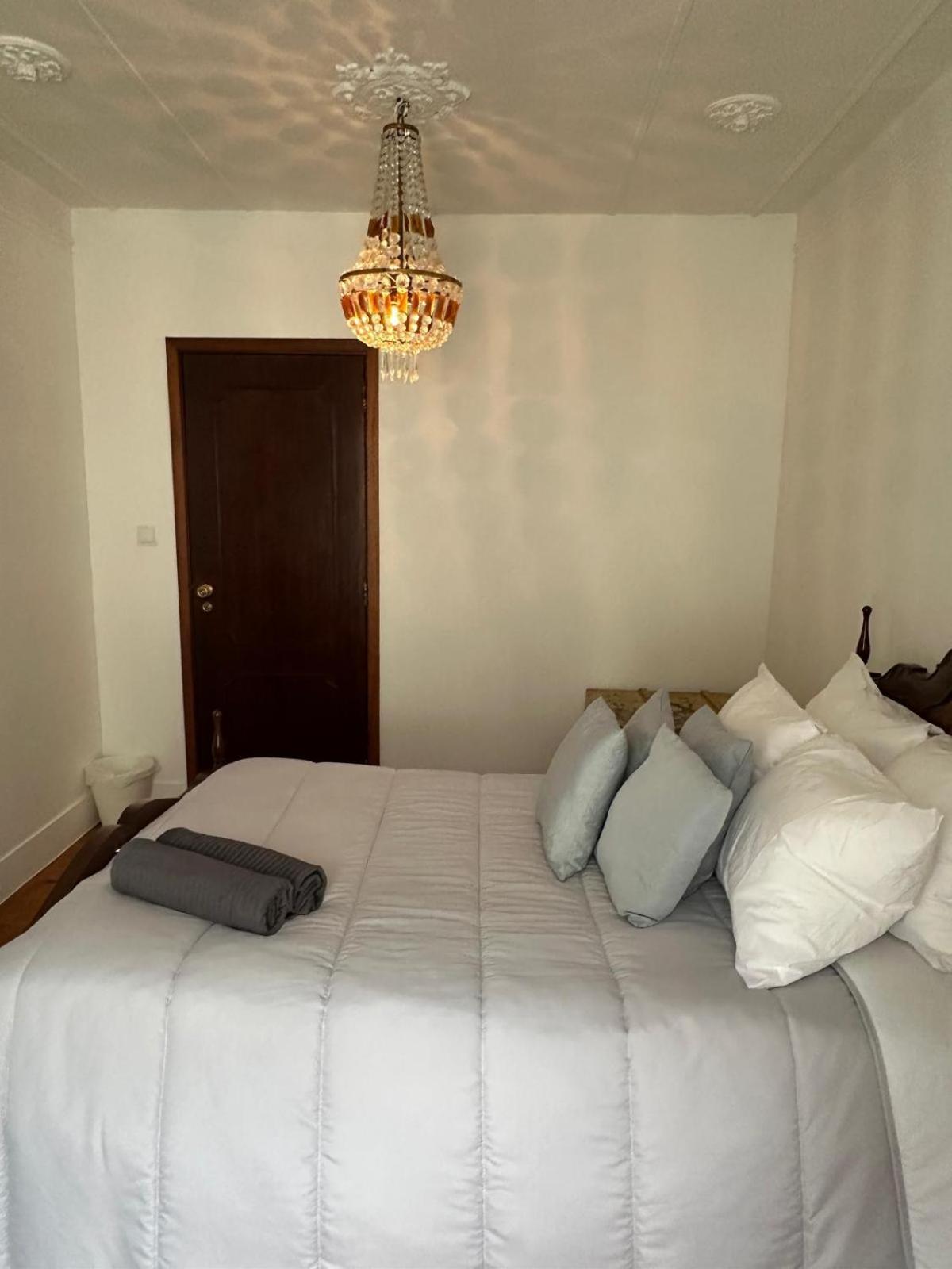 Lisboa Principe Real Home - Casa De Hospedes Bilik gambar