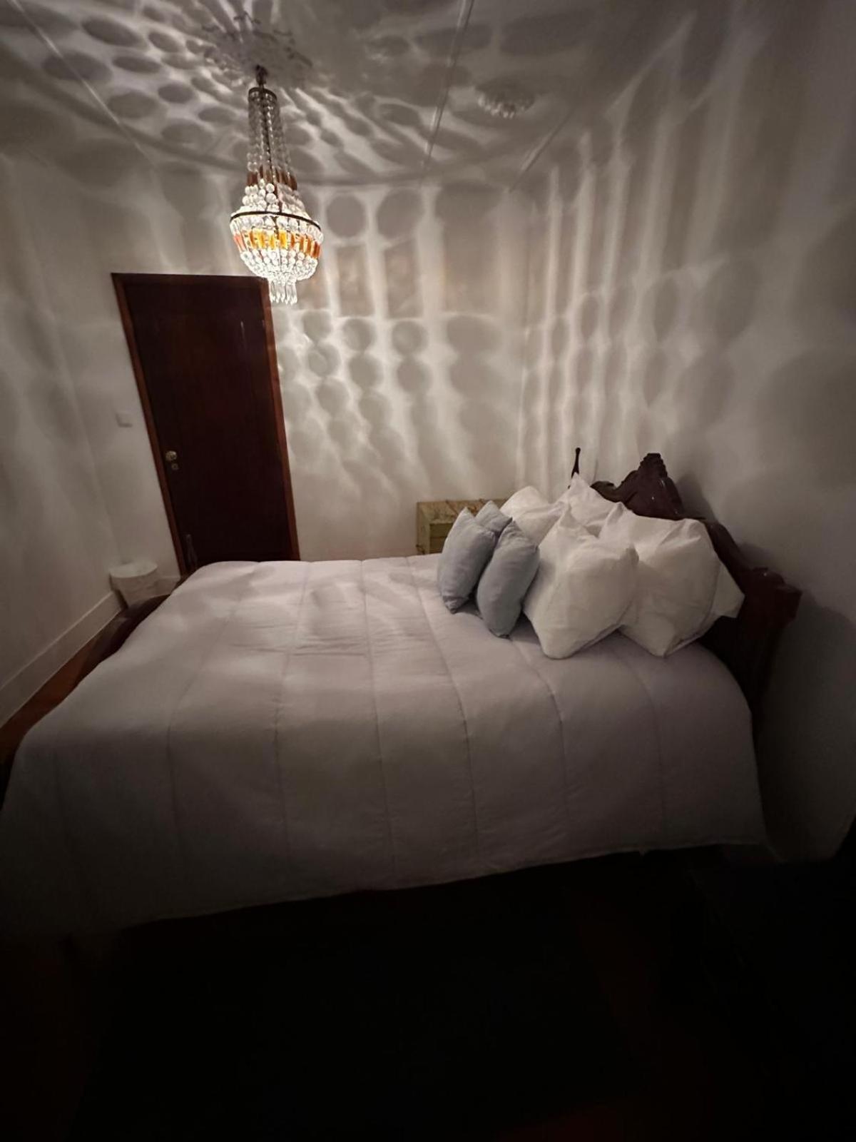Lisboa Principe Real Home - Casa De Hospedes Bilik gambar