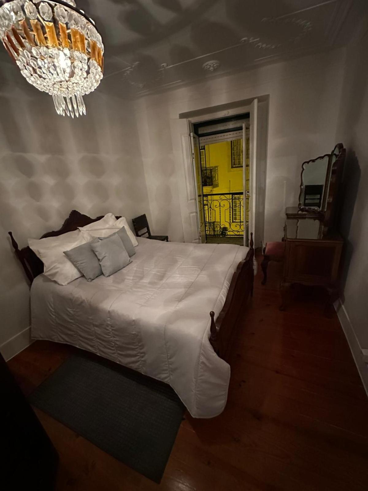 Lisboa Principe Real Home - Casa De Hospedes Bilik gambar